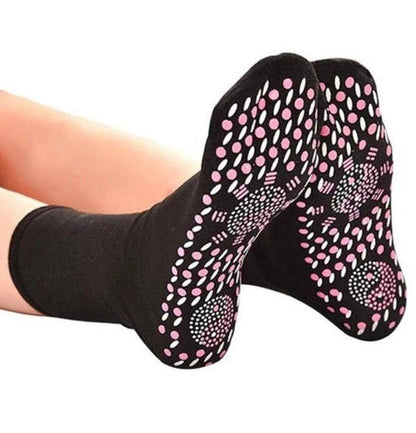 Self-heating Magnetic Socks