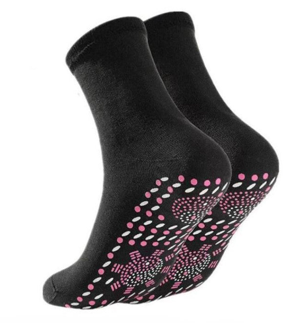 Self-heating Magnetic Socks